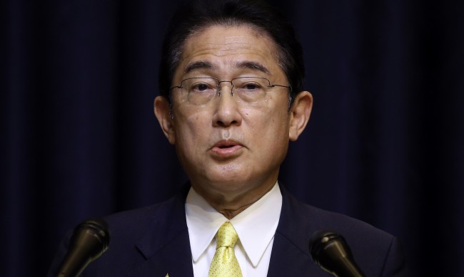 Японското правителство увеличава разходите за отбрана