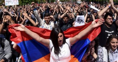 Протести в Армения, искат оставката на премиера