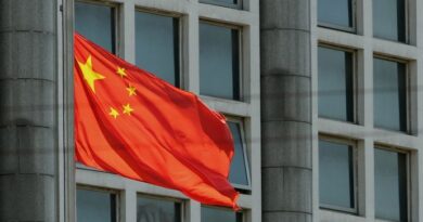 Китай няма да се присъедини към срещата за мир в Швейцария